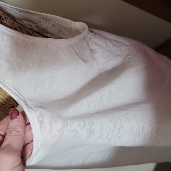 2x white light weight tank top. Open back design and bling on the front. - Picture 5 of 5